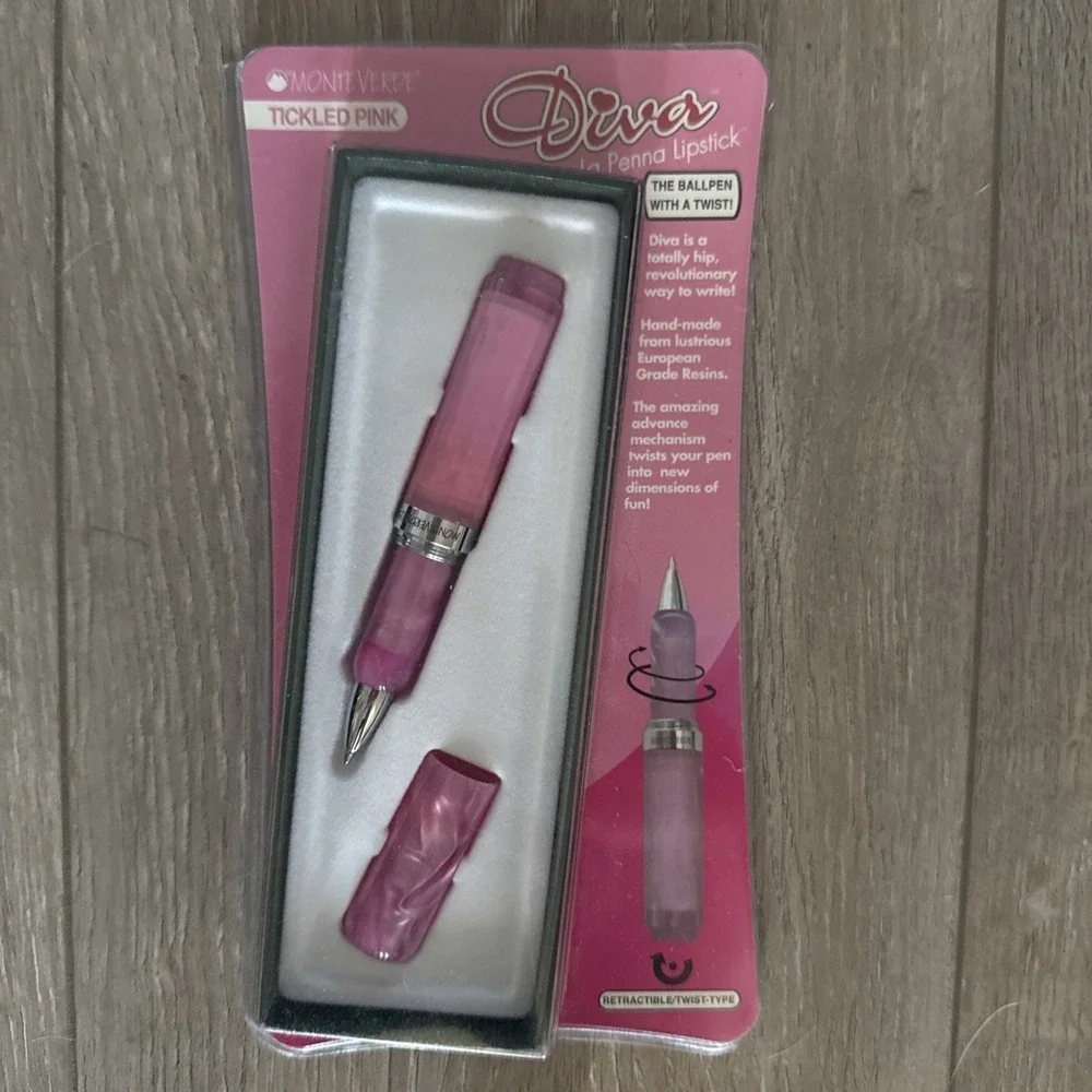 MonteVerde Pearl White Diva La‎ Penna Tickled Pink Lipstick Pen NIB RARE